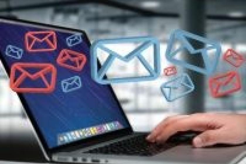 Die E-Mail ist nachwievor sehr beliebt, auch wenn sie für viele IT-Profis als unsicher gilt.