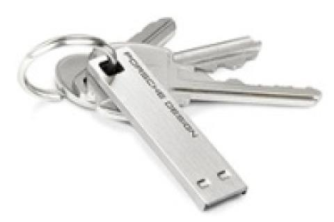 Ist auch ohne Porsche-Schlüssel am Schlüsselbund erlaubt – der LaCie-Porsche-USB-Stick