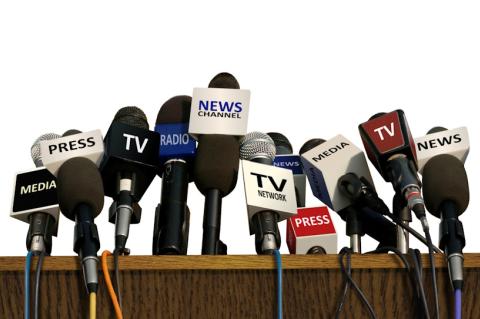 Pressekonferenzen geben Ransomware-Gruppen zwar noch nicht, suchen aber mehr und mehr die Nähe der Medien. (Quelle: razihusin – 123RF)